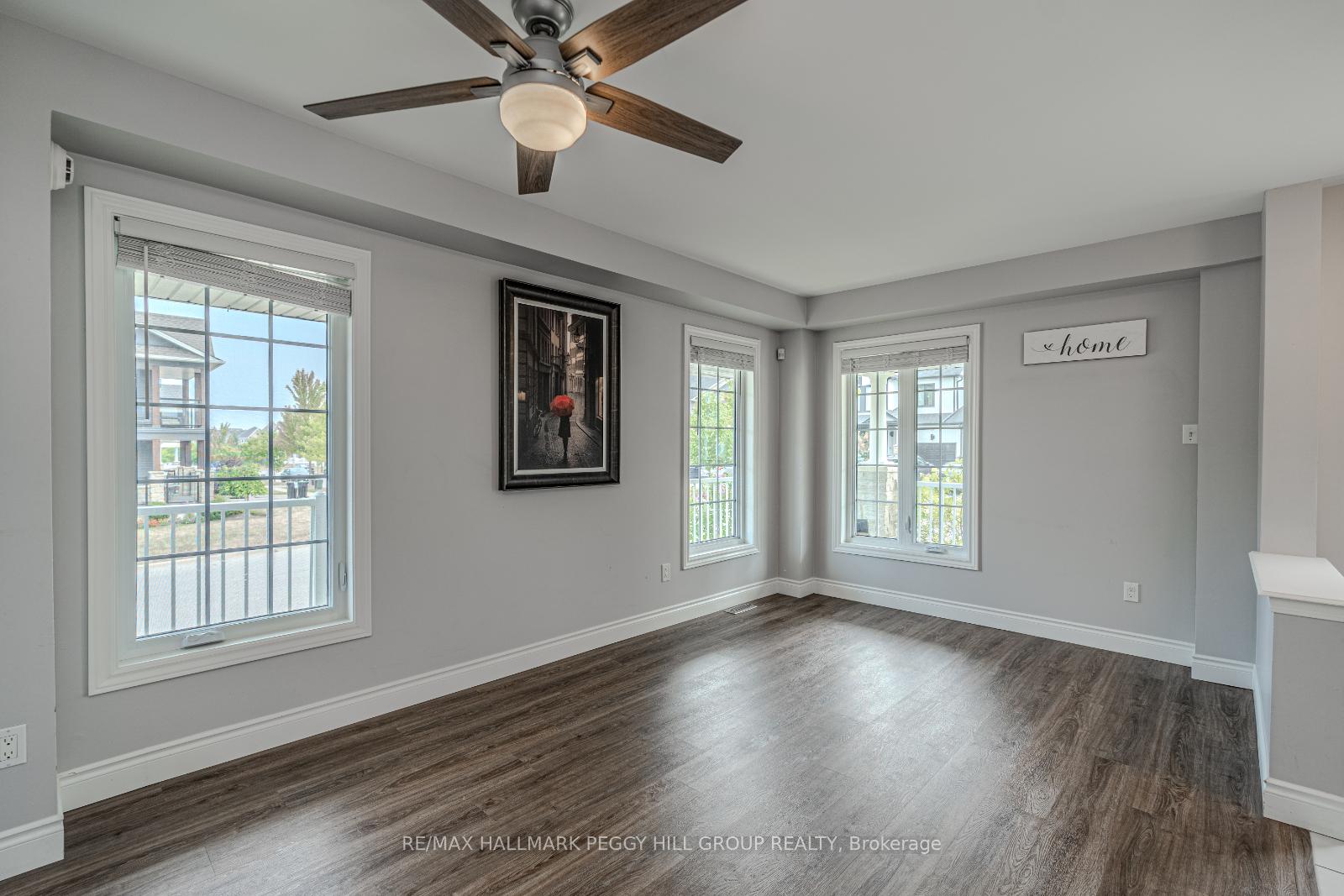 Photo 9 of 42 Succession Crescent, Barrie, Innis-Shore — HOMEH