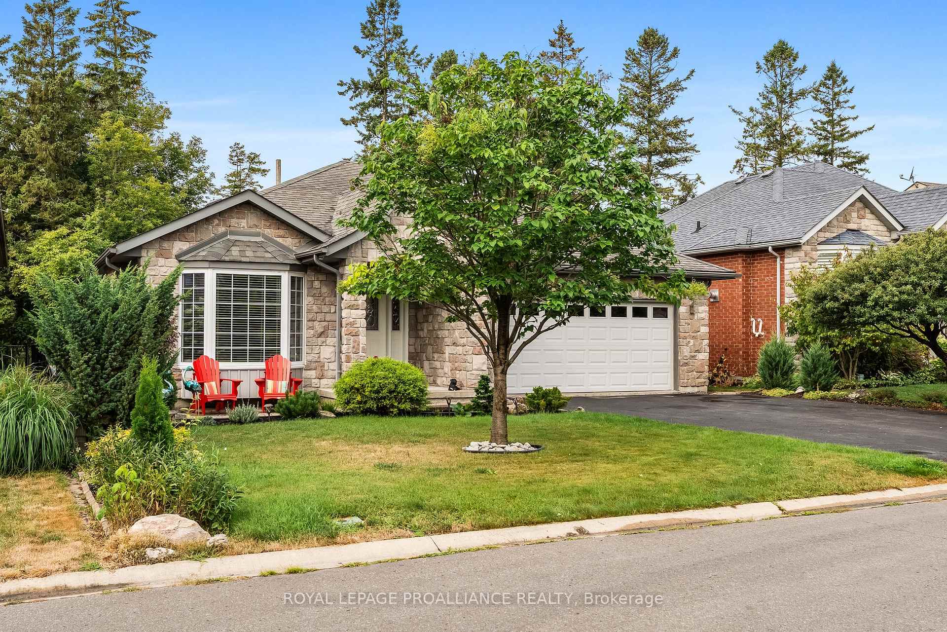 Photo 2 of 14 Edgewater Drive, Prince Edward County, Sophiasburg Ward — HOMEH