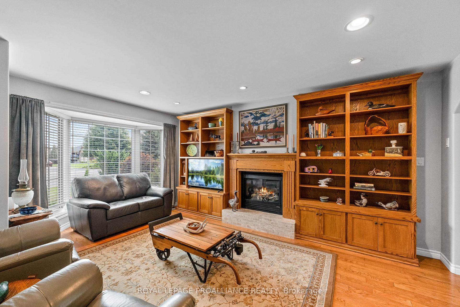 Photo 11 of 14 Edgewater Drive, Prince Edward County, Sophiasburg Ward — HOMEH