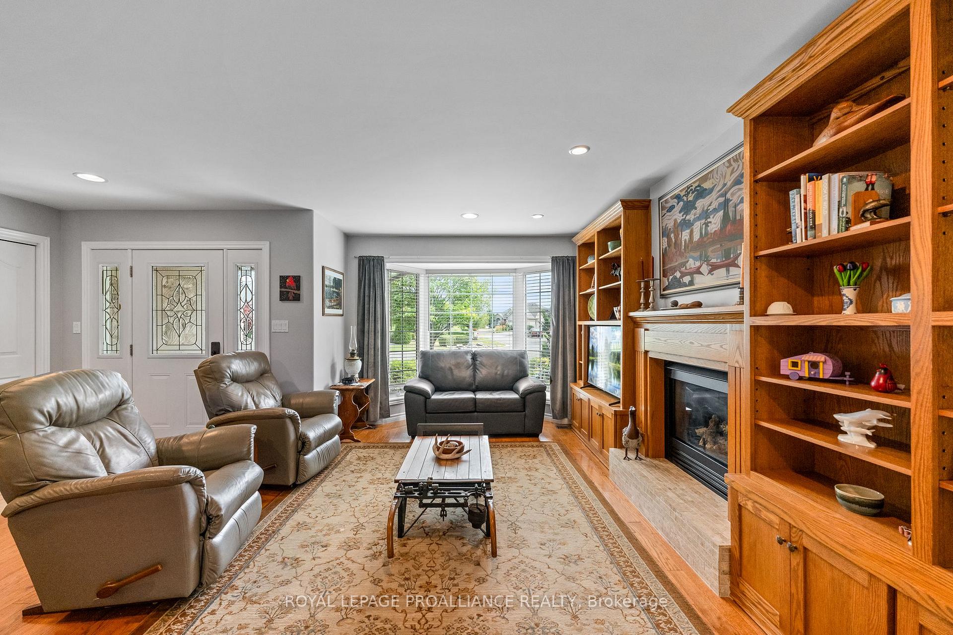 Photo 13 of 14 Edgewater Drive, Prince Edward County, Sophiasburg Ward — HOMEH