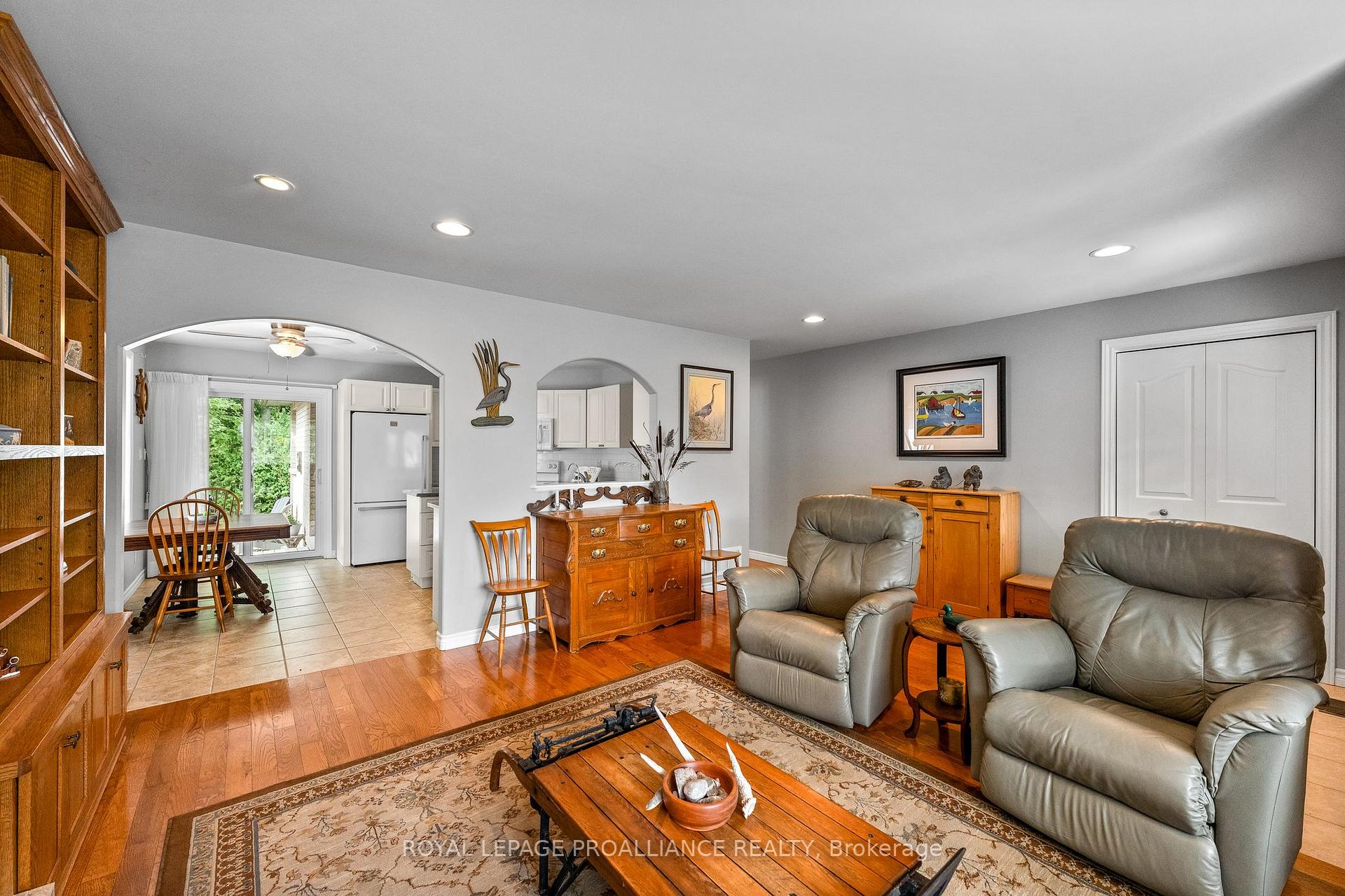 Photo 14 of 14 Edgewater Drive, Prince Edward County, Sophiasburg Ward — HOMEH