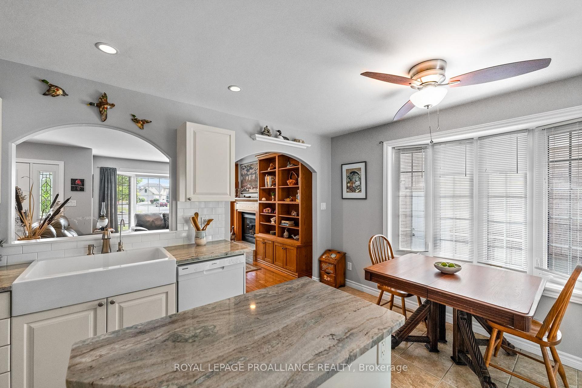 Photo 21 of 14 Edgewater Drive, Prince Edward County, Sophiasburg Ward — HOMEH