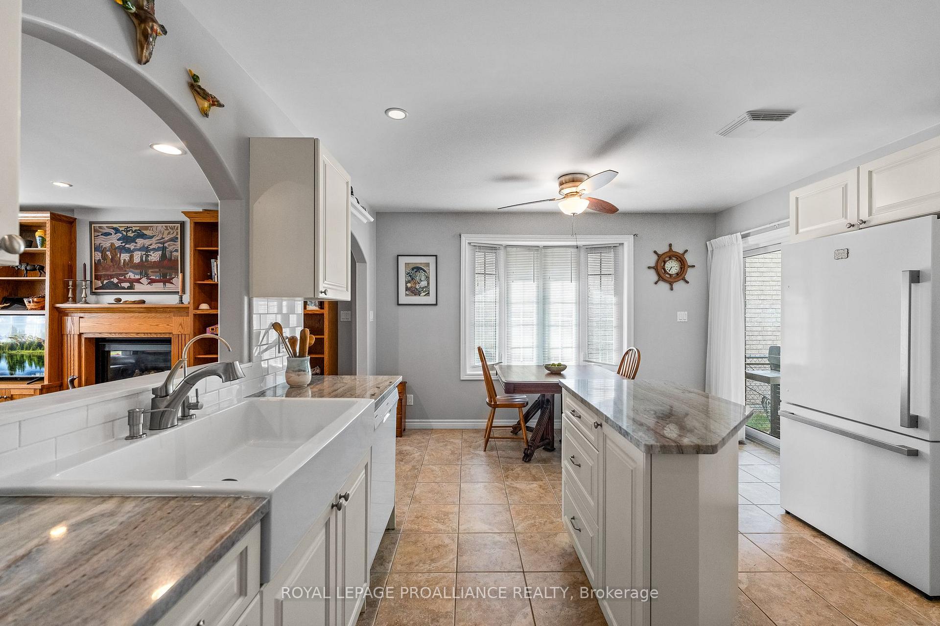 Photo 20 of 14 Edgewater Drive, Prince Edward County, Sophiasburg Ward — HOMEH