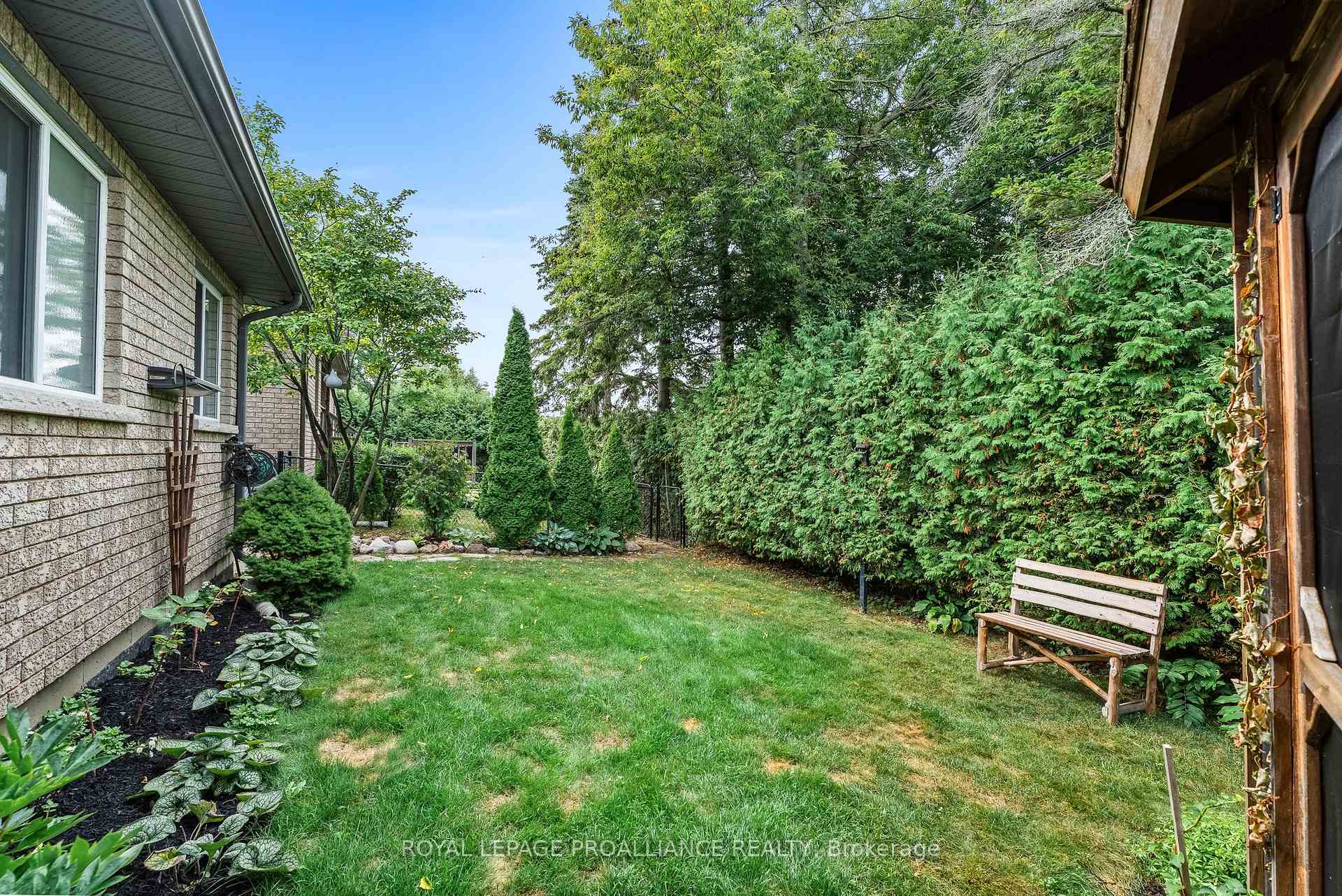 Photo 39 of 14 Edgewater Drive, Prince Edward County, Sophiasburg Ward — HOMEH