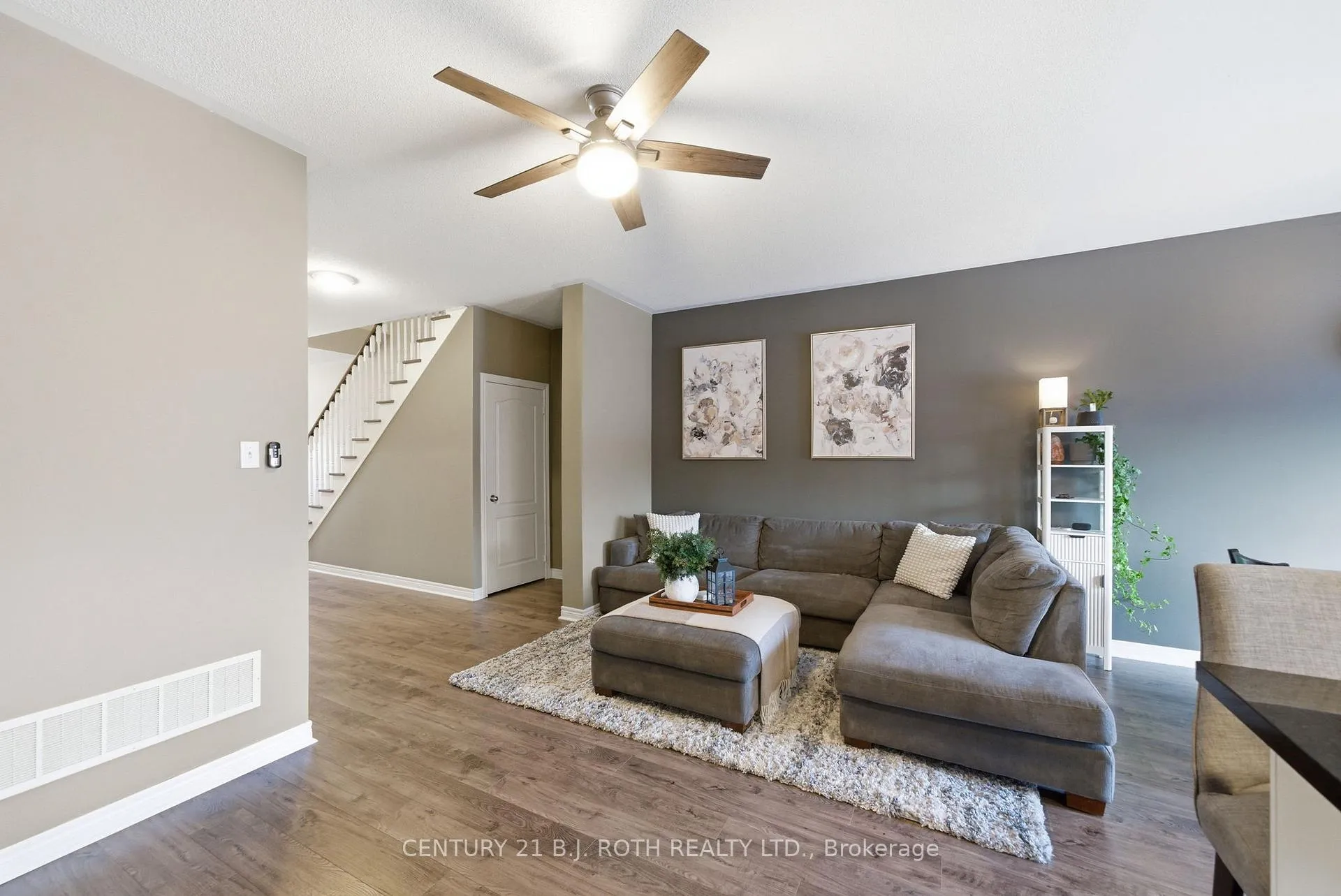 Photo 6 of 20 Bud Doucette Court, Uxbridge — HOMEH
