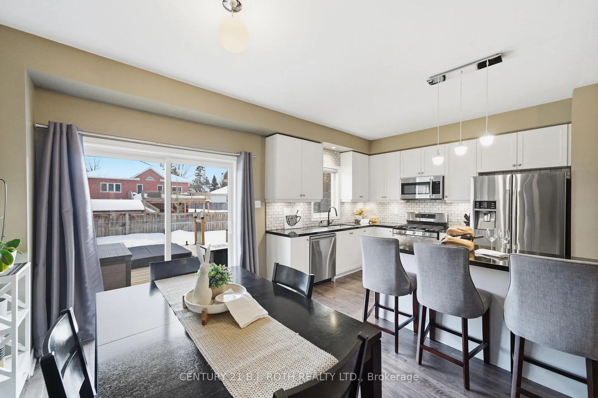 Photo 13 of 20 Bud Doucette Court, Uxbridge — HOMEH