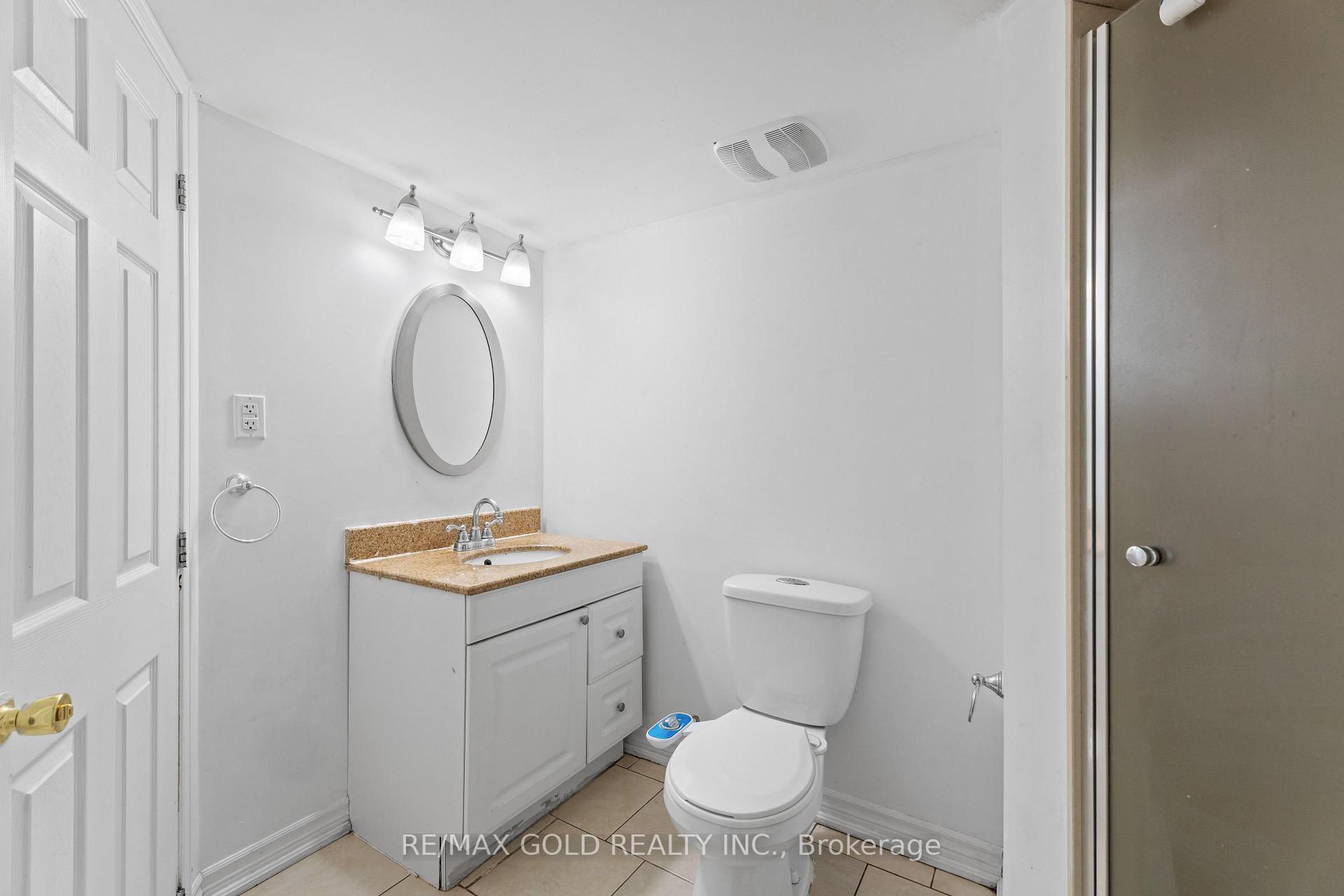 Photo 20 of 72 Newington Crescent, Brampton, Bram East — HOMEH