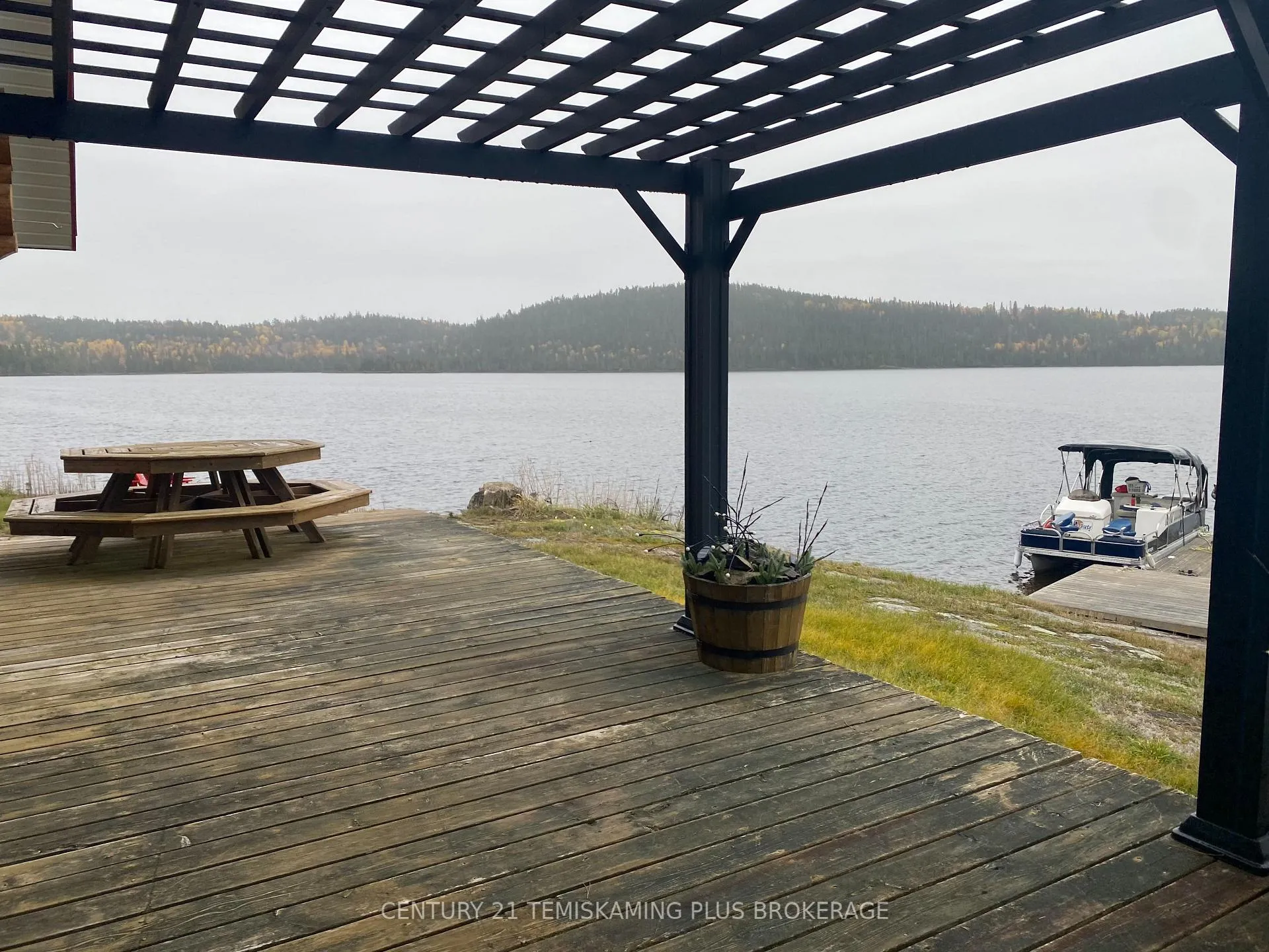 Photo 6 of 1 Weekes Island, Englehart, Central Timiskaming — HOMEH