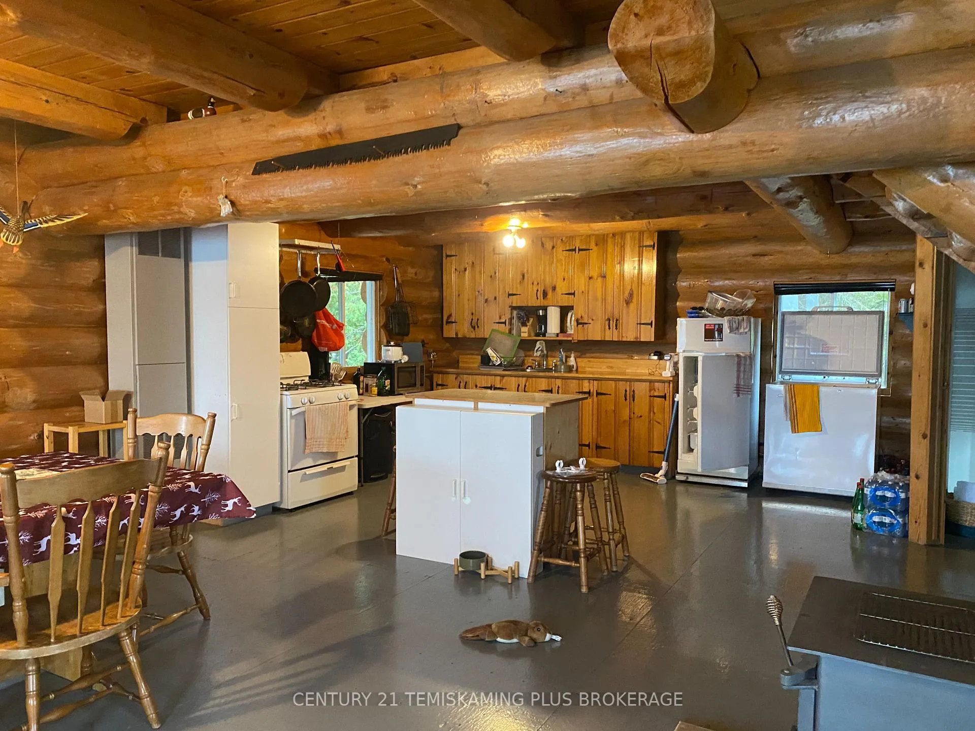 Photo 9 of 1 Weekes Island, Englehart, Central Timiskaming — HOMEH