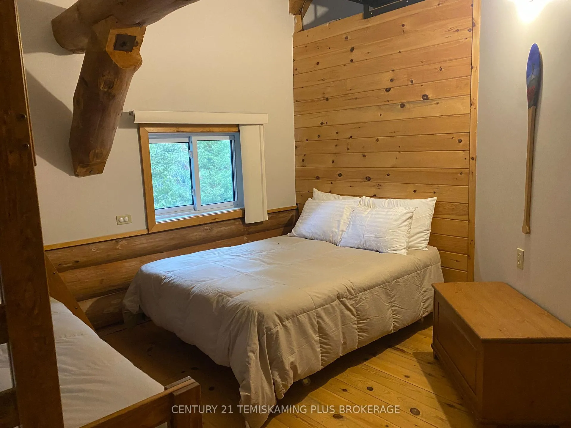 Photo 18 of 1 Weekes Island, Englehart, Central Timiskaming — HOMEH
