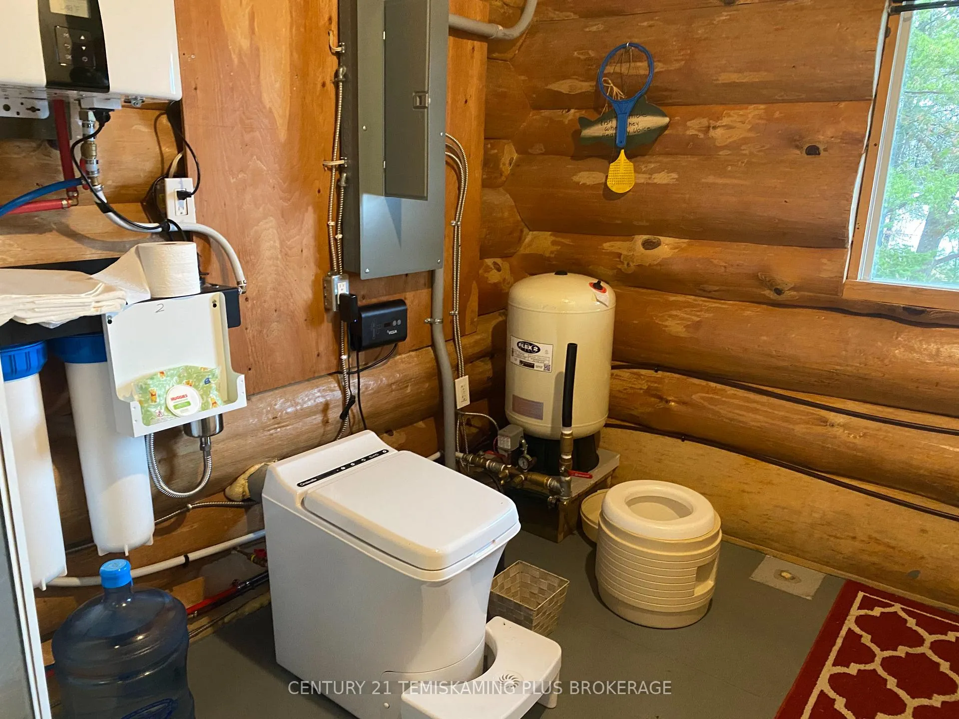 Photo 19 of 1 Weekes Island, Englehart, Central Timiskaming — HOMEH