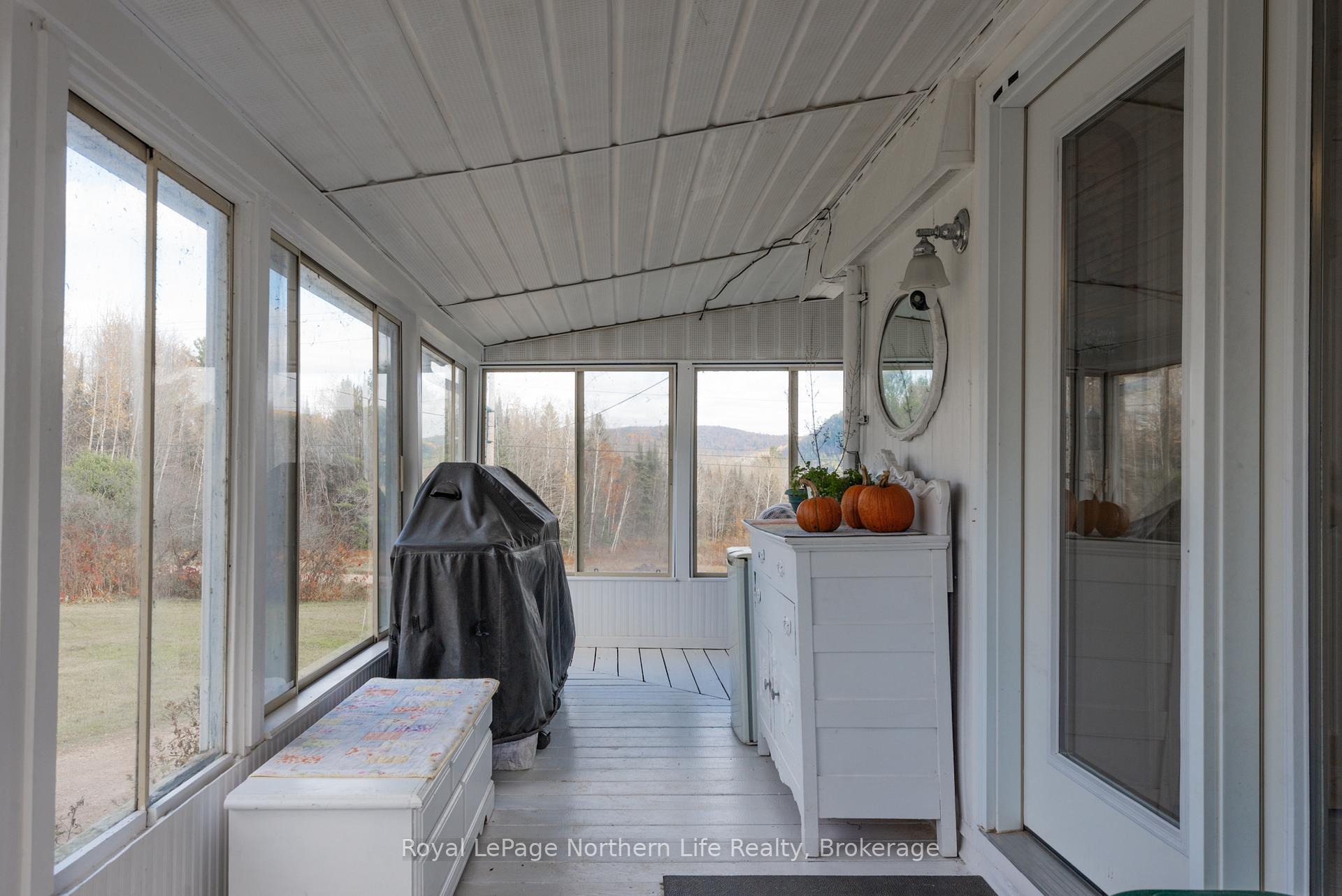 Photo 21 of 630 Murphy'S Road, Mattawan — HOMEH