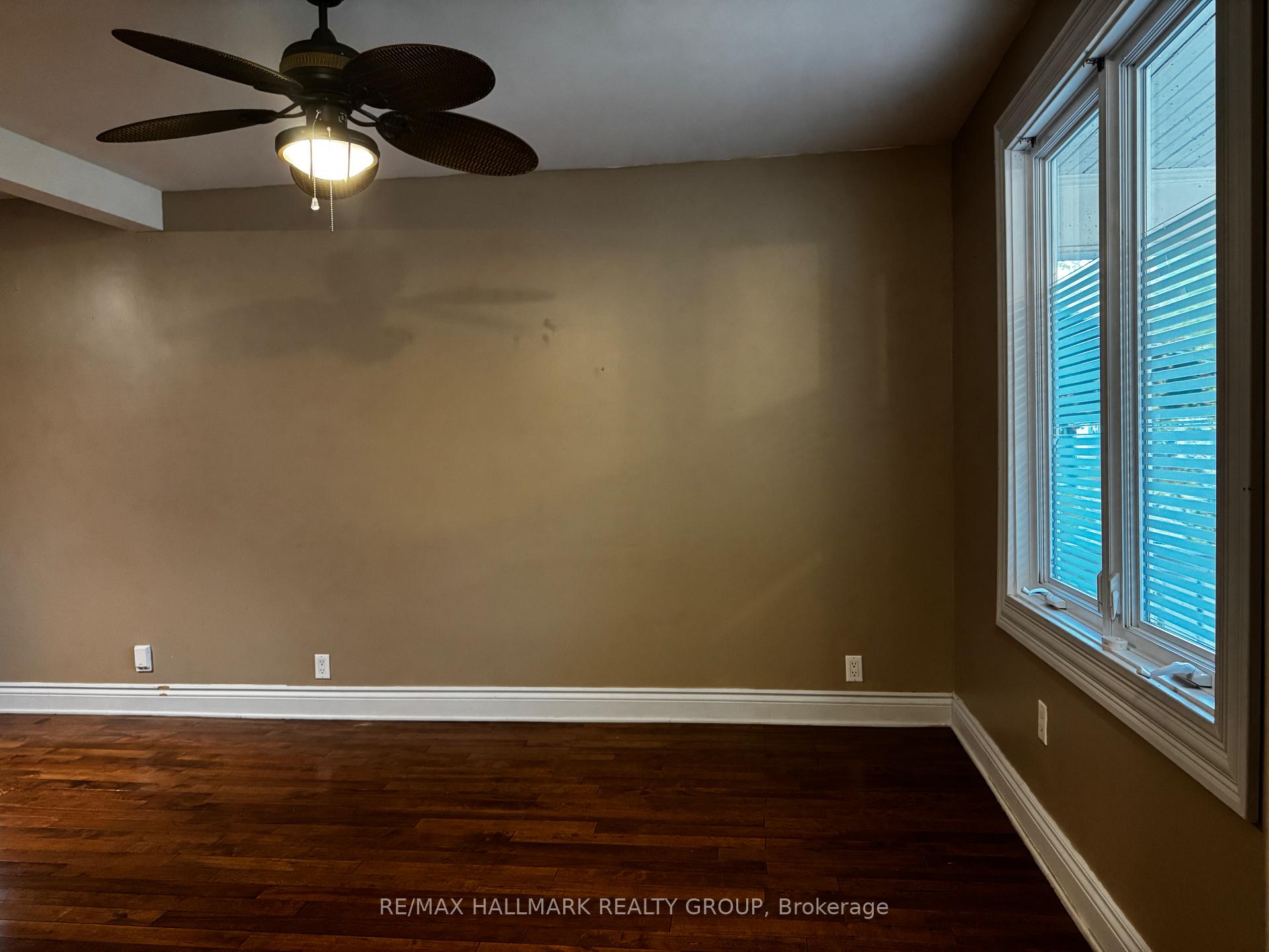 Photo 9 of 118 Wellington Street, Gananoque — HOMEH