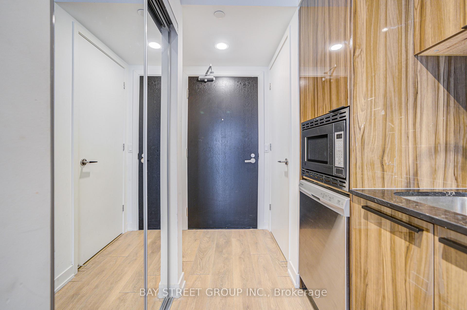 Photo 9 of Unit 4104, 501 Yonge Street, Toronto, Church-Yonge Corridor — HOMEH