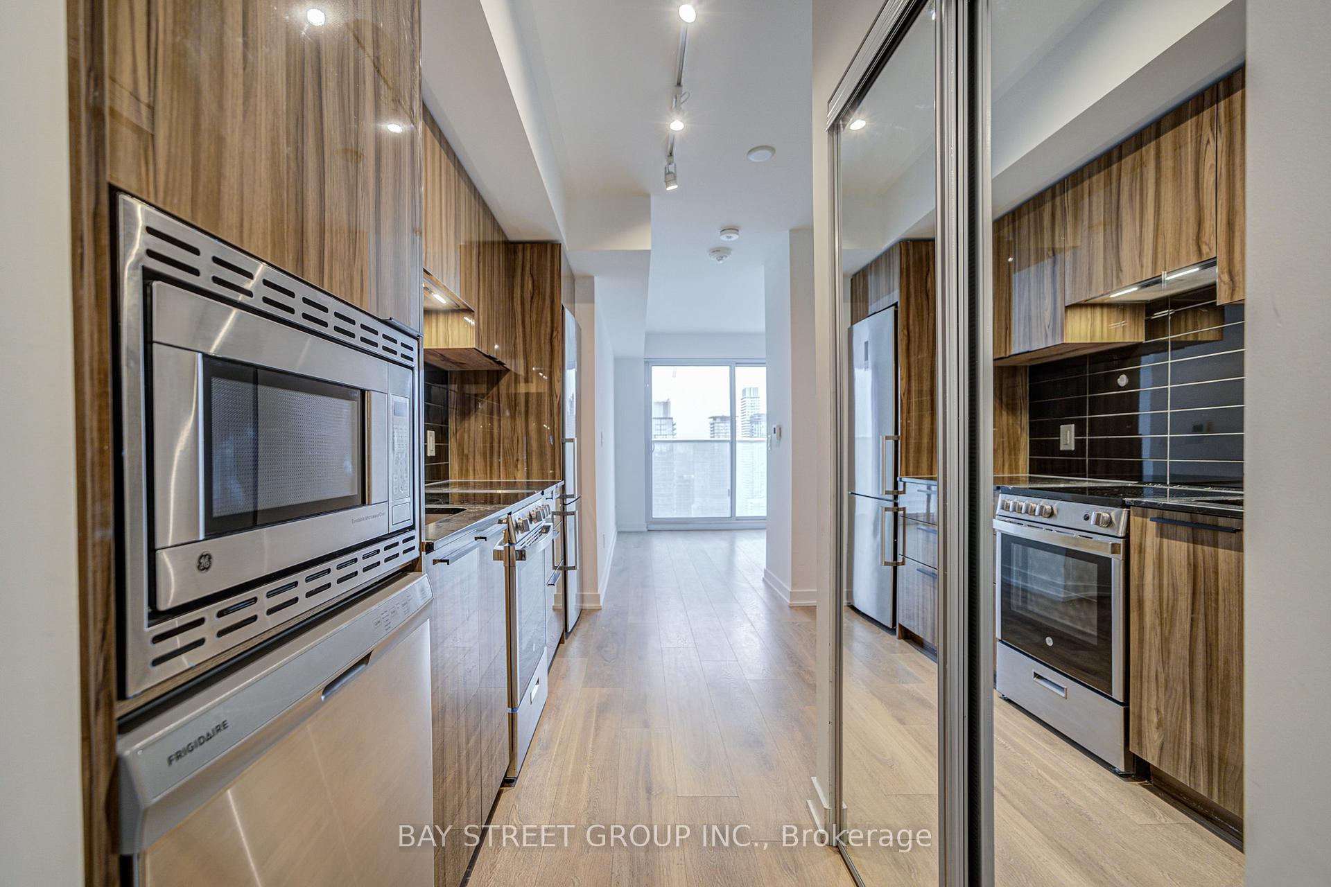 Photo 11 of Unit 4104, 501 Yonge Street, Toronto, Church-Yonge Corridor — HOMEH