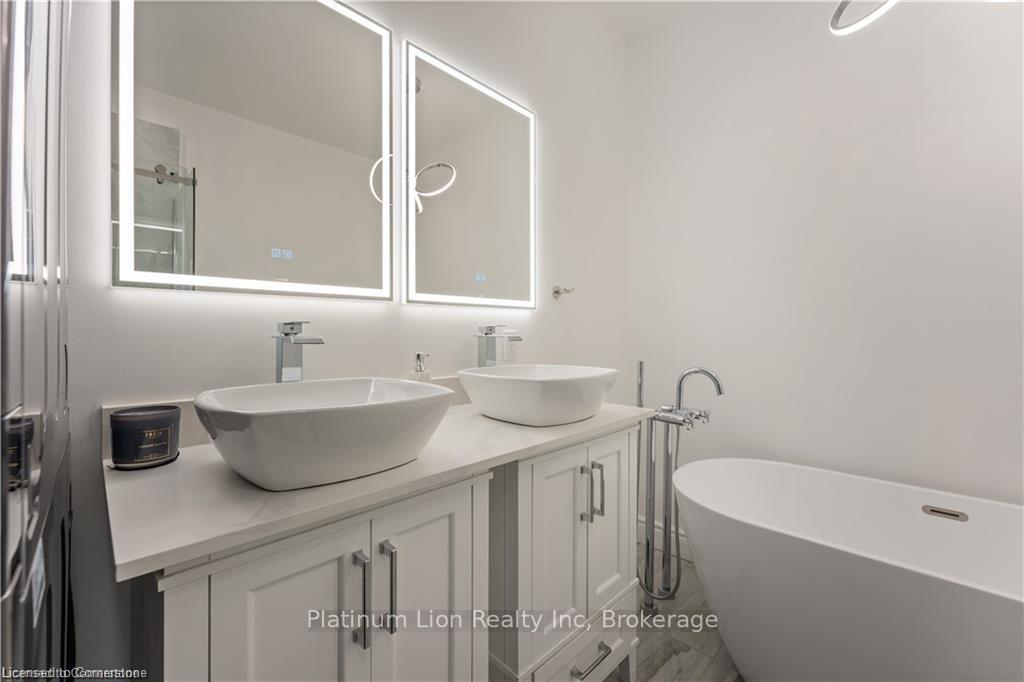 Photo 19 of 65 Broadway Street W, Brant, Paris — HOMEH