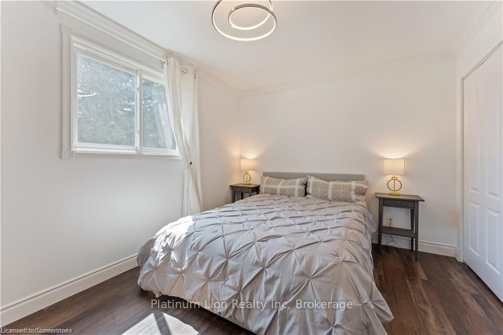 Photo 21 of 65 Broadway Street W, Brant, Paris — HOMEH