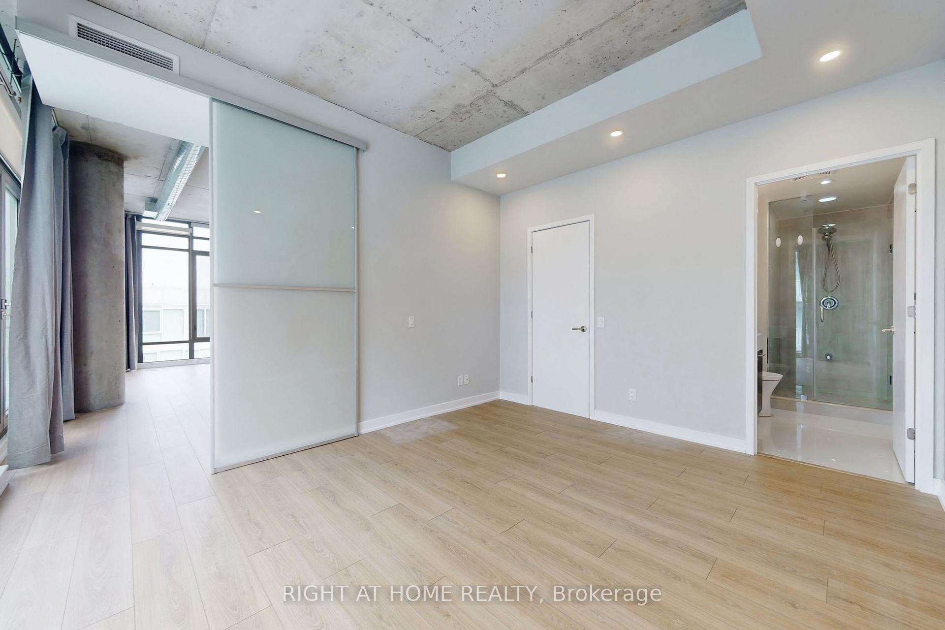Photo 11 of Unit 726, 90 Broadview Avenue, Toronto, South Riverdale — HOMEH