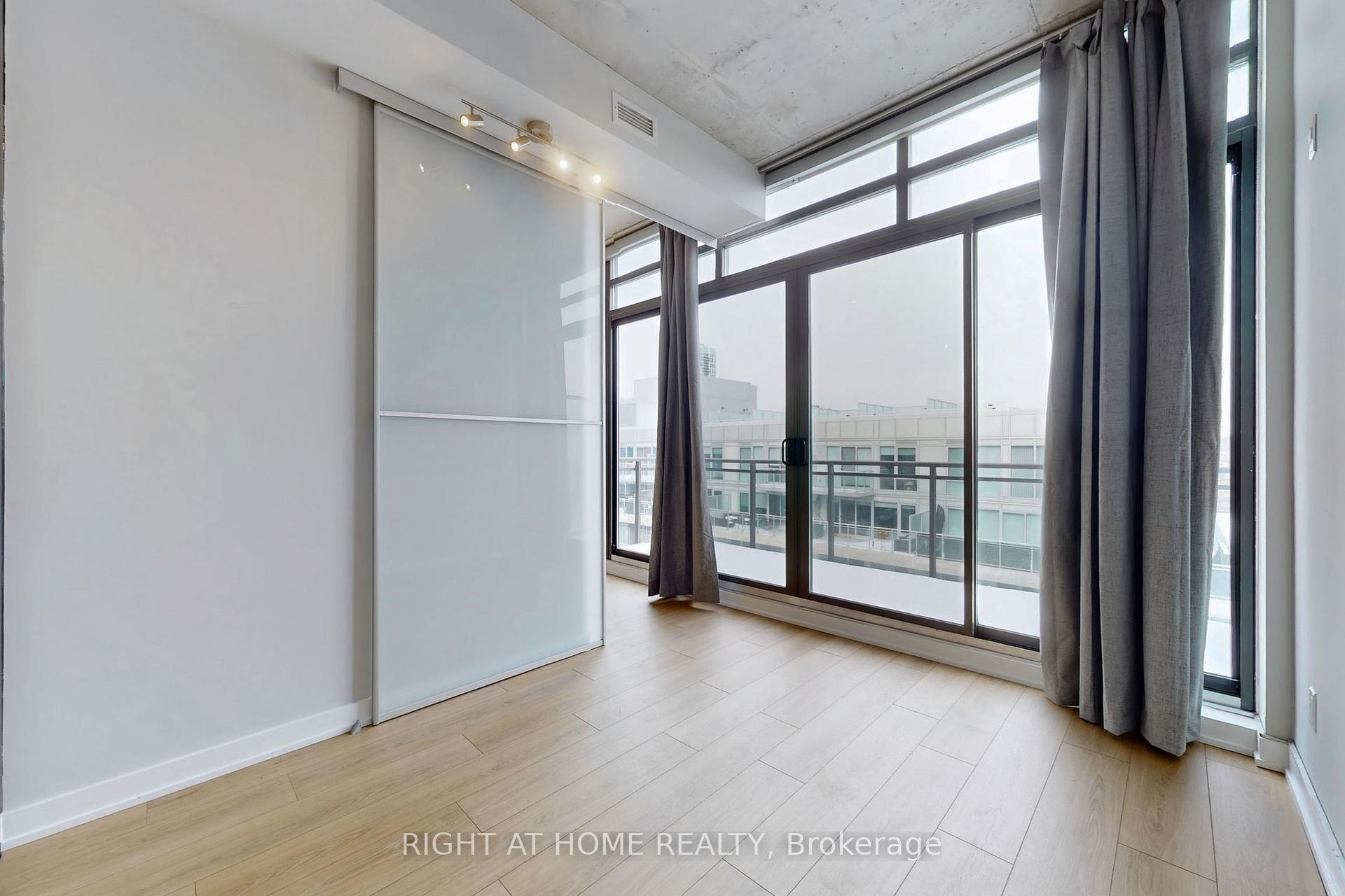 Photo 17 of Unit 726, 90 Broadview Avenue, Toronto, South Riverdale — HOMEH