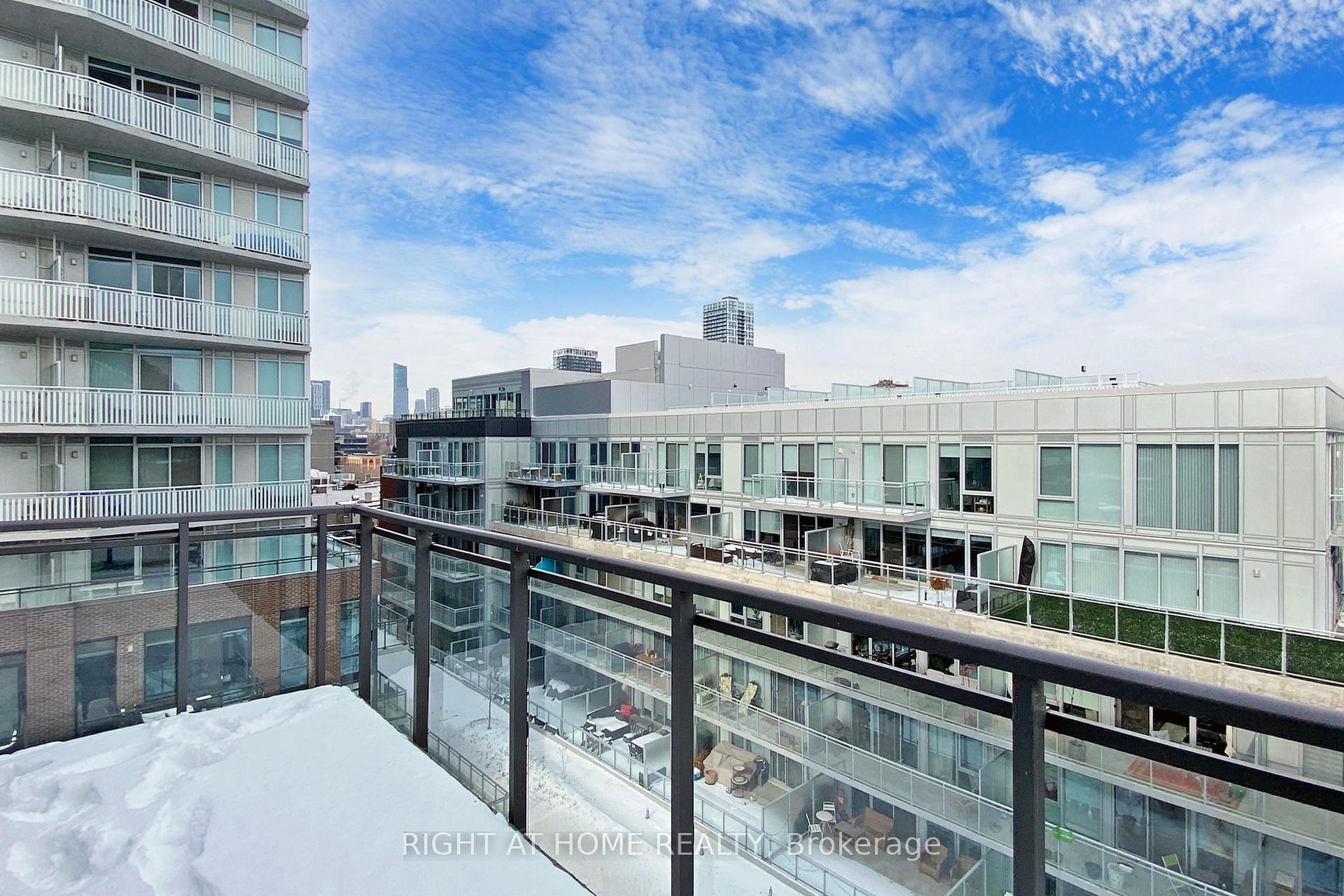 Photo 27 of Unit 726, 90 Broadview Avenue, Toronto, South Riverdale — HOMEH