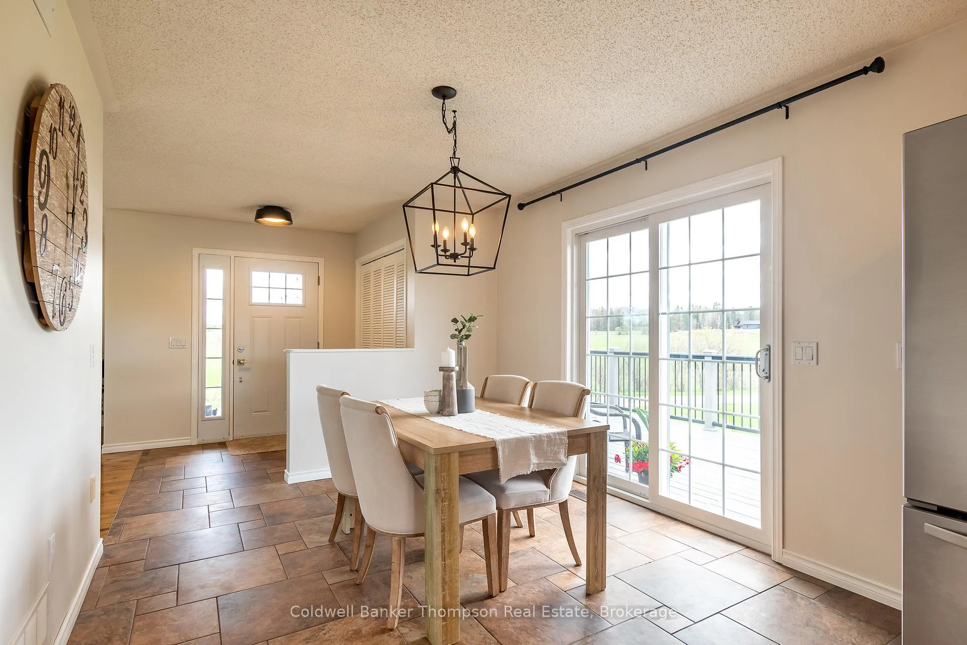 Photo 11 of 3737 124 Highway, Magnetawan — HOMEH