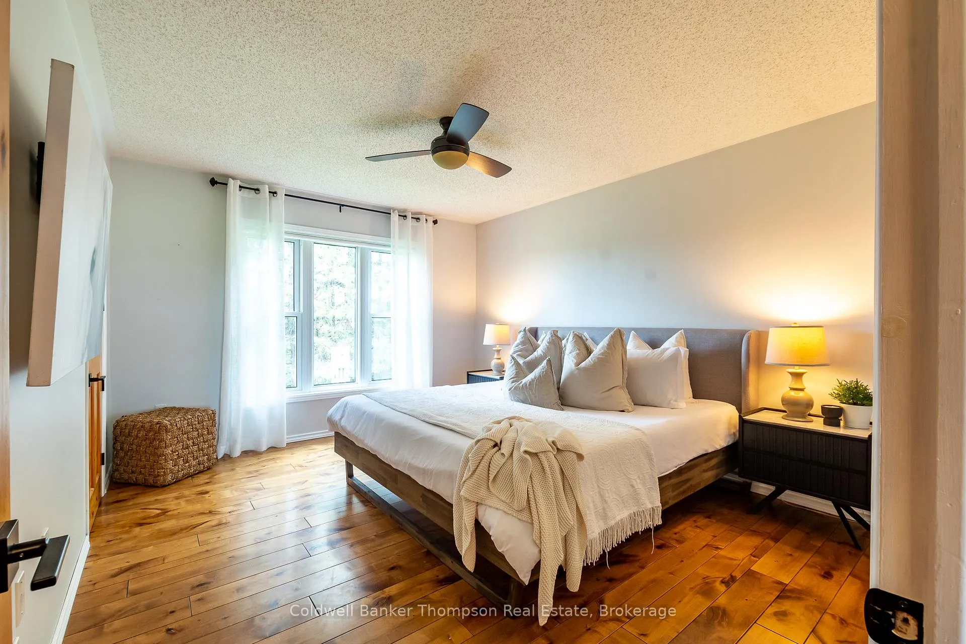 Photo 16 of 3737 124 Highway, Magnetawan — HOMEH