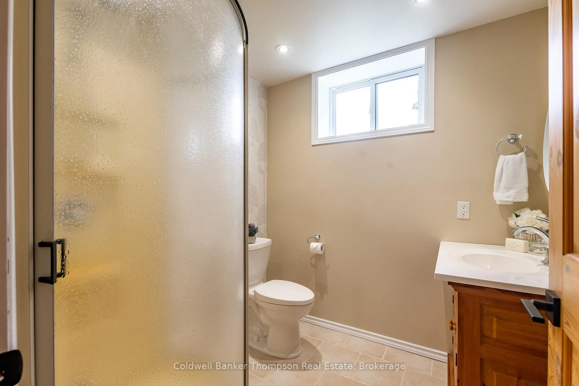 Photo 24 of 3737 124 Highway, Magnetawan — HOMEH