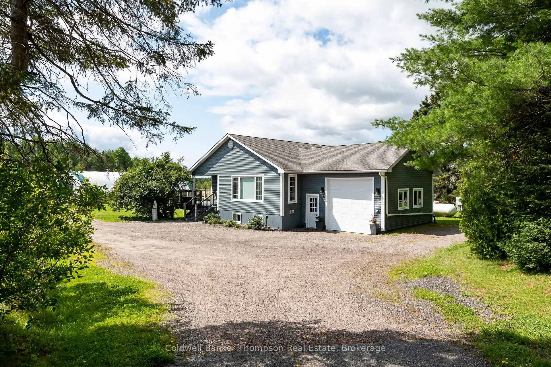 Photo 35 of 3737 124 Highway, Magnetawan — HOMEH