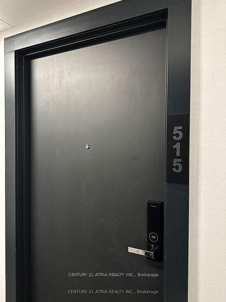 Front of Unit 515, 77 Shuter Street