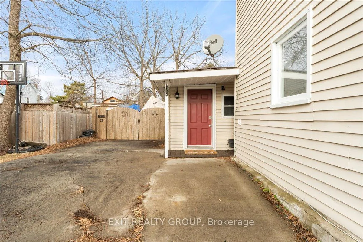 Photo 23 of 391 Thomas Street, Deseronto, Deseronto (Town) — HOMEH