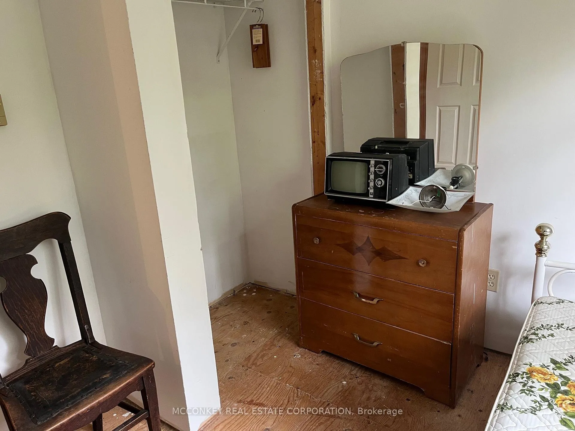 Photo 28 of 2370 Julia Shore Road E, Douro-Dummer — HOMEH