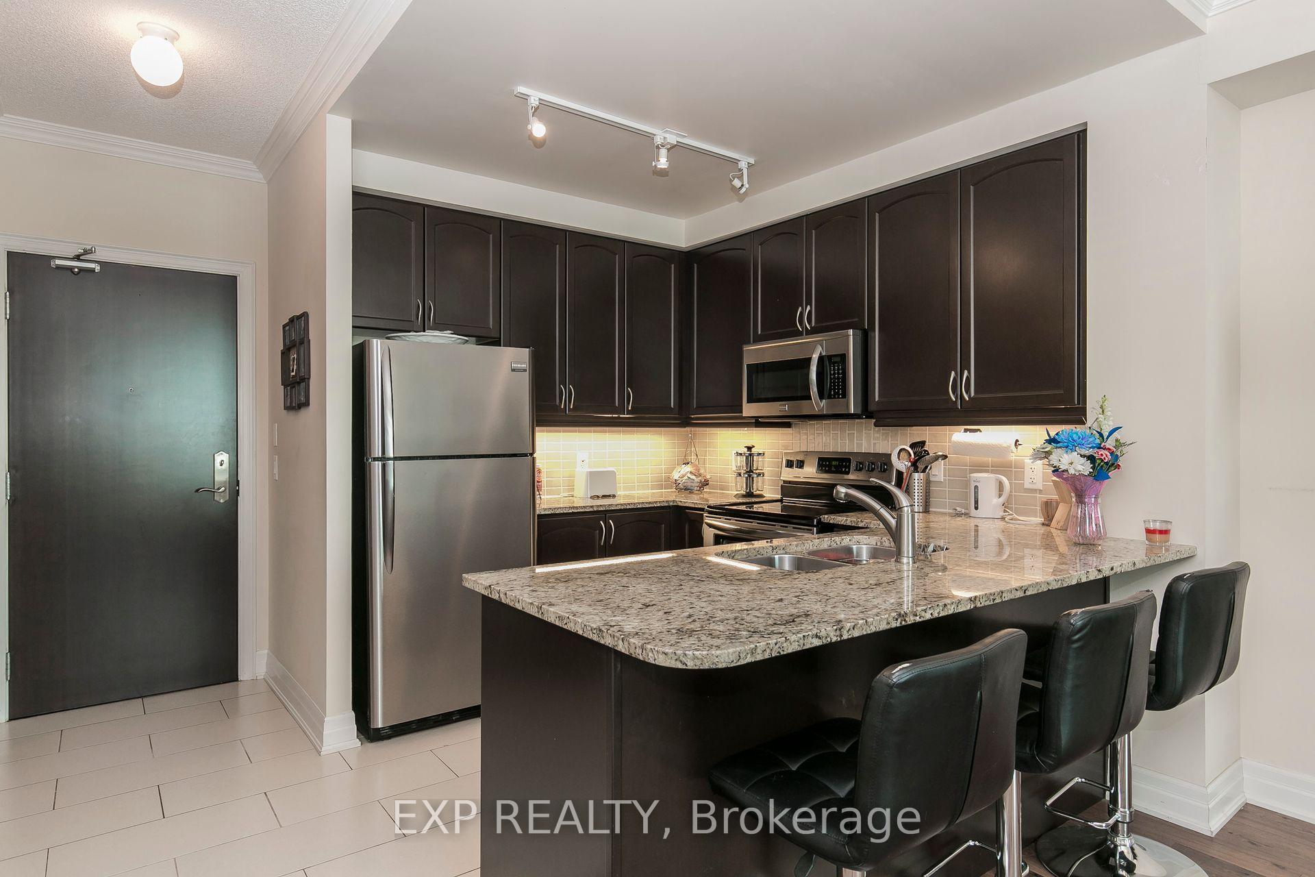 Photo 16 of Unit 2503, 100 John Street, Brampton, Downtown Brampton — HOMEH