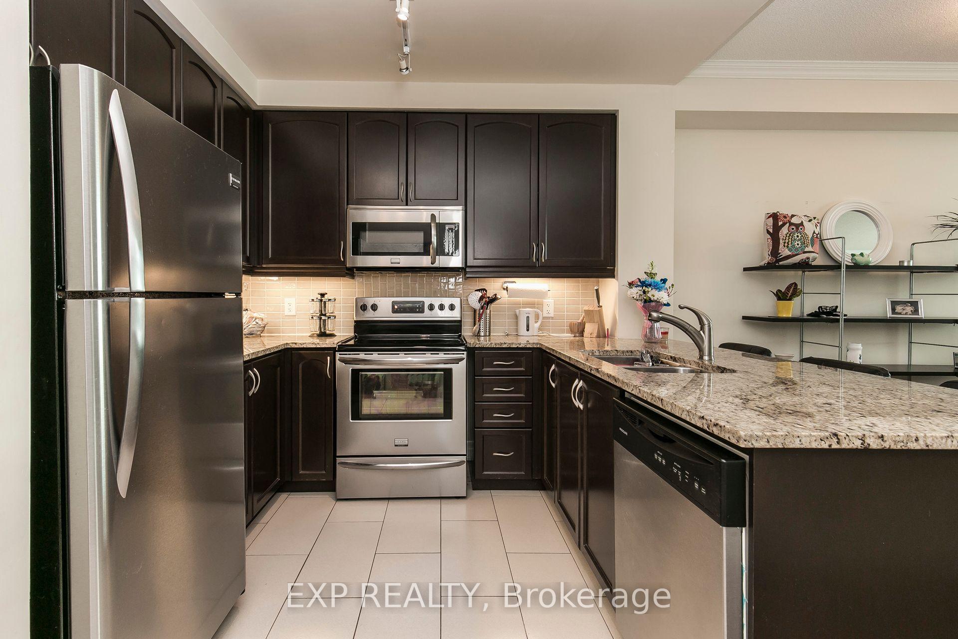 Photo 18 of Unit 2503, 100 John Street, Brampton, Downtown Brampton — HOMEH
