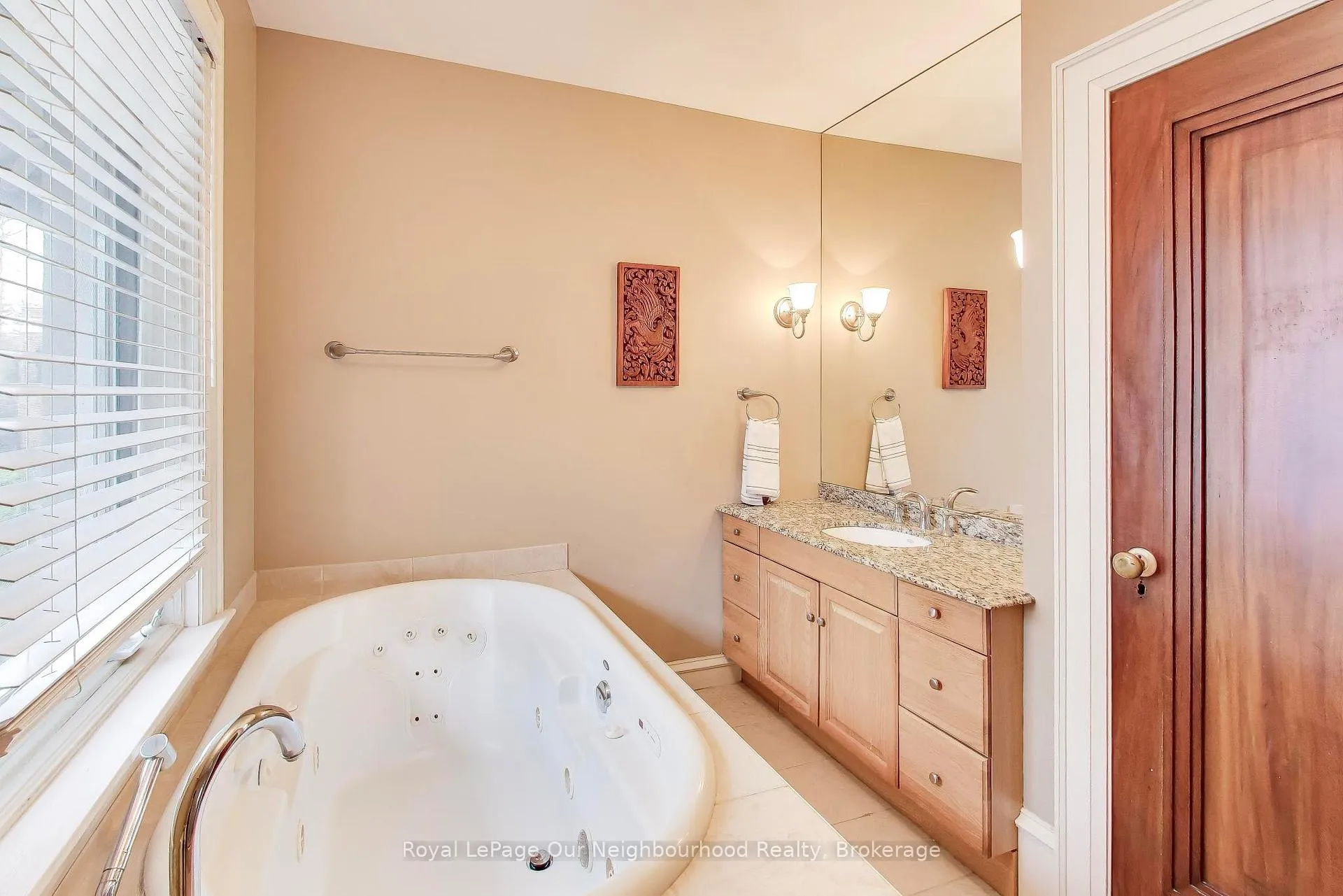 Photo 24 of 166 Lytton Boulevard, Toronto, Lawrence Park South — HOMEH