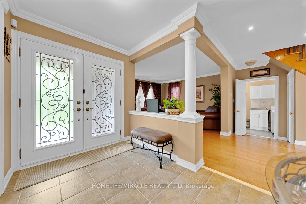 Photo 8 of 6 Mackellar Court, Ajax, Northwest Ajax — HOMEH