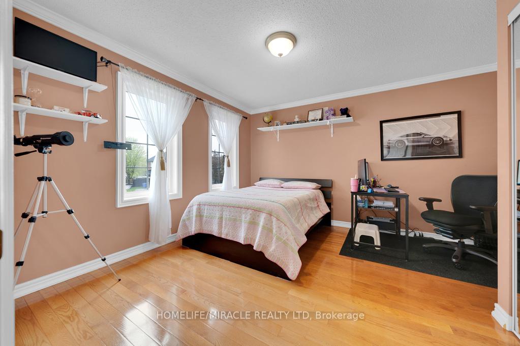 Photo 38 of 6 Mackellar Court, Ajax, Northwest Ajax — HOMEH