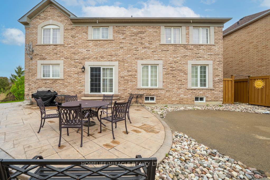 Photo 45 of 6 Mackellar Court, Ajax, Northwest Ajax — HOMEH