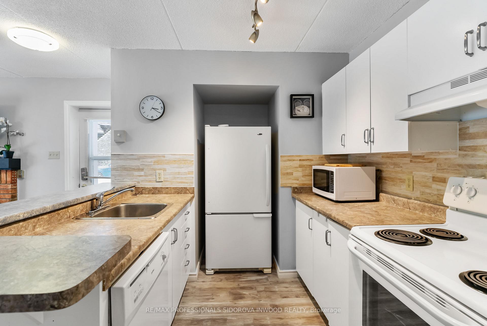Photo 28 of Unit 74, 21 Dawson Drive, Collingwood — HOMEH