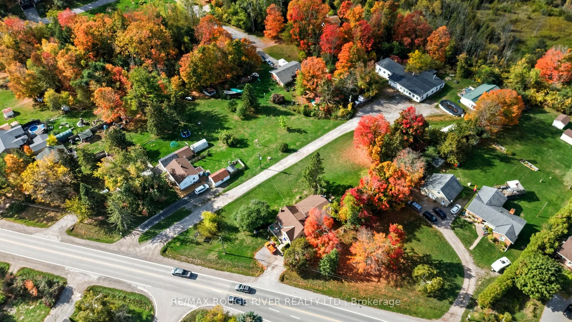 Photo 2 of 122 County Road 4 E, Douro-Dummer — HOMEH