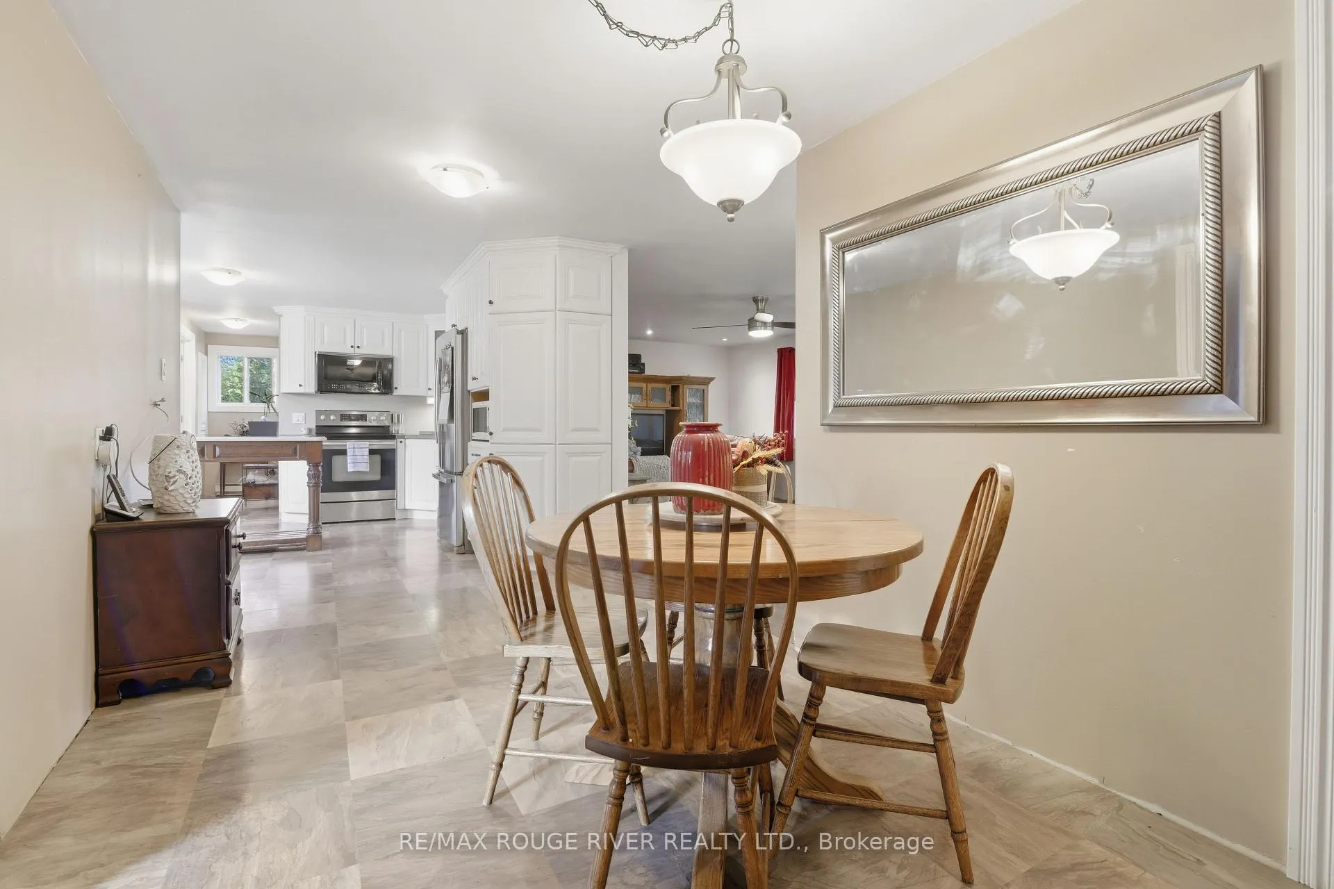 Photo 14 of 122 County Road 4 E, Douro-Dummer — HOMEH