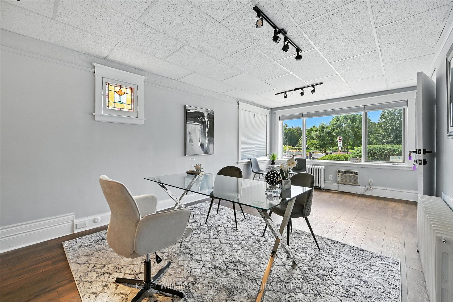 Photo 7 of 1047 Main Street E, Hamilton, Crown Point — HOMEH