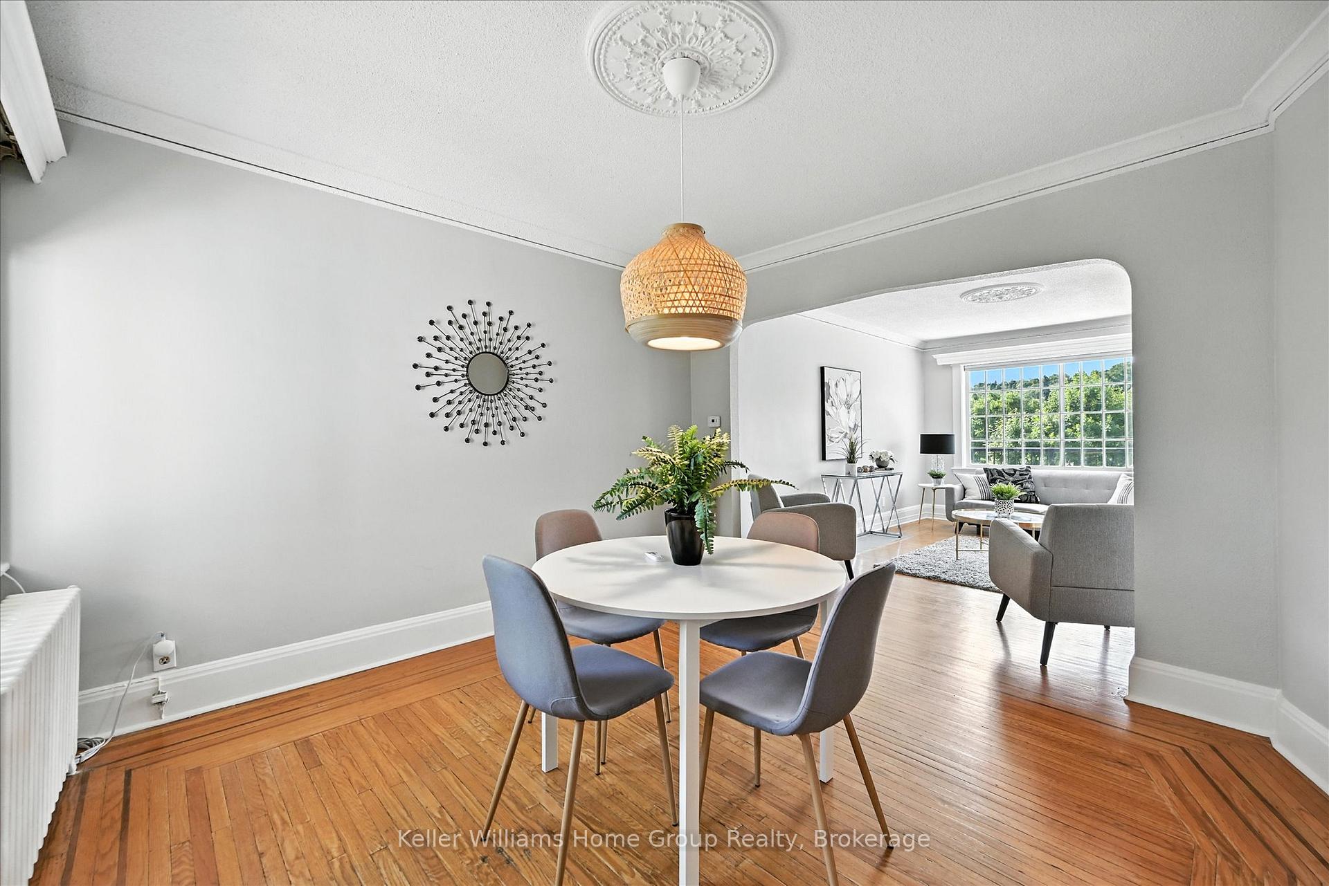 Photo 18 of 1047 Main Street E, Hamilton, Crown Point — HOMEH