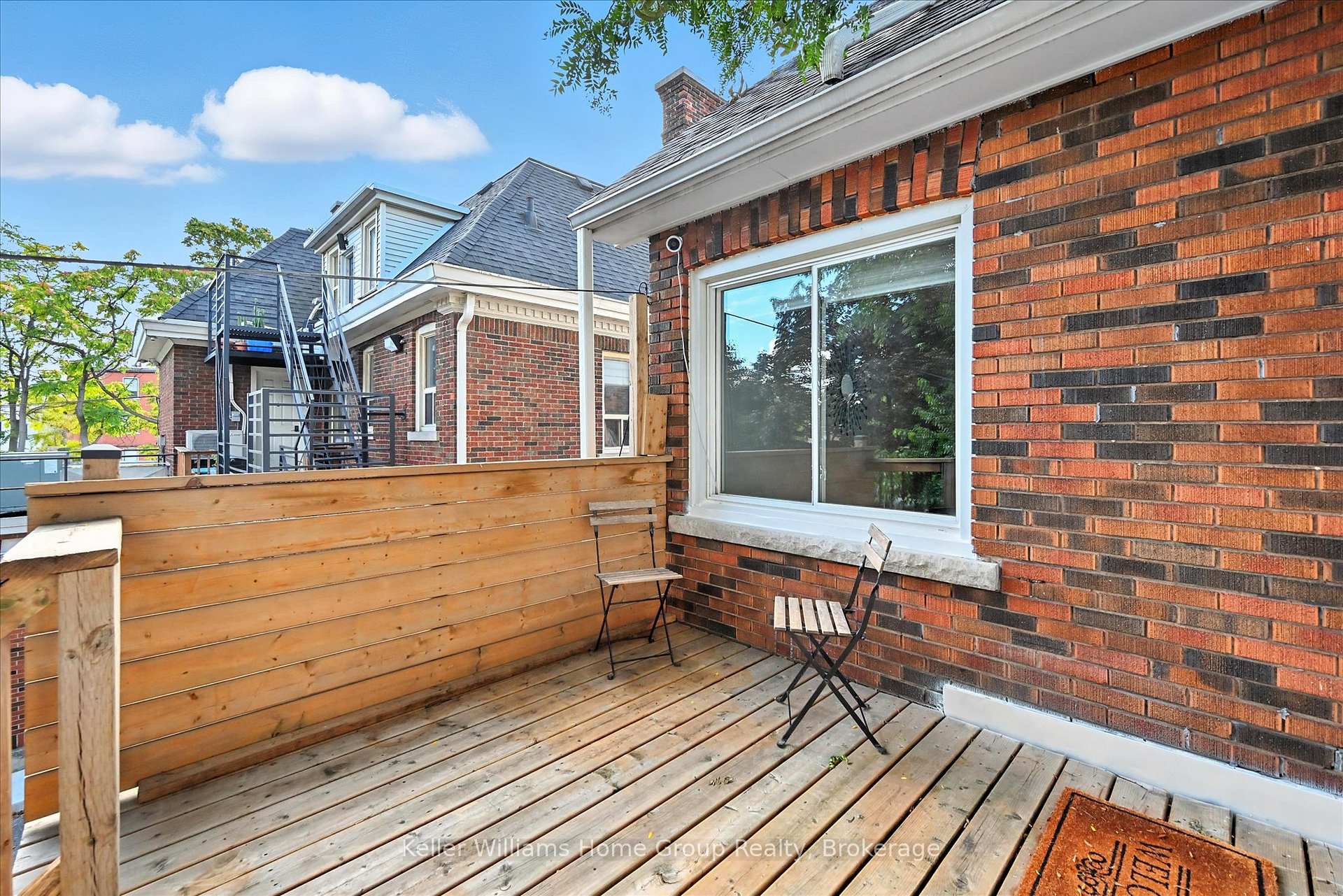 Photo 25 of 1047 Main Street E, Hamilton, Crown Point — HOMEH