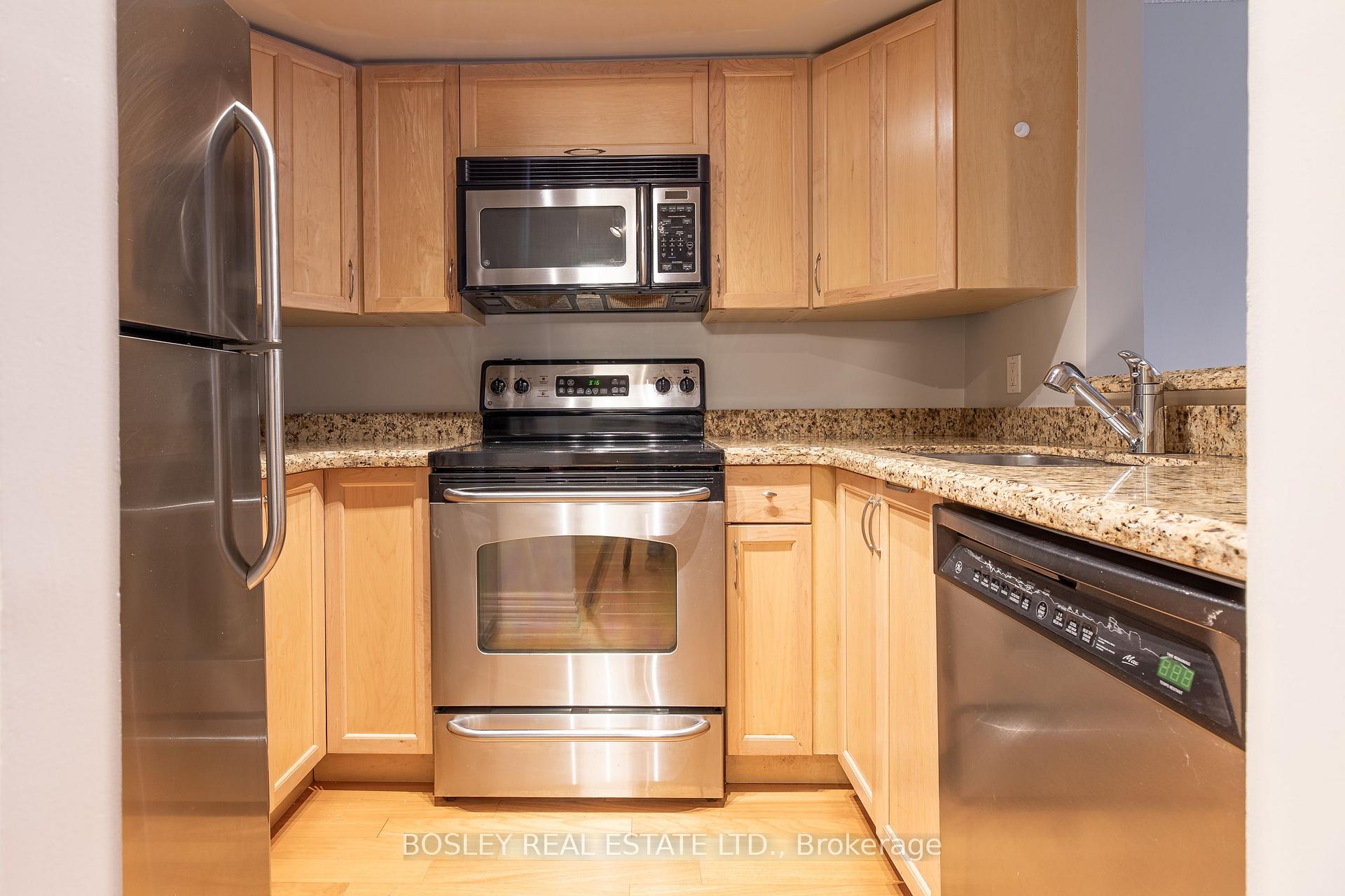 Photo 4 of Unit 310, 92 King Street E, Toronto, Church-Yonge Corridor — HOMEH
