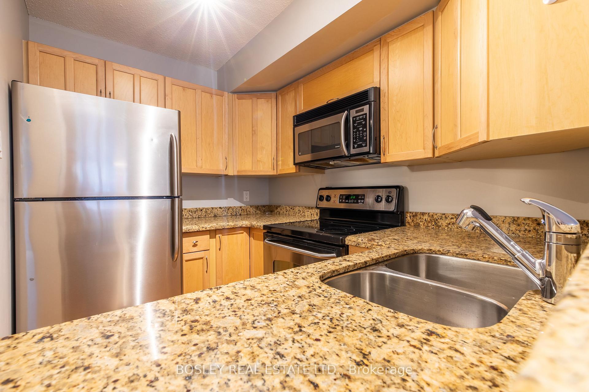 Photo 5 of Unit 310, 92 King Street E, Toronto, Church-Yonge Corridor — HOMEH