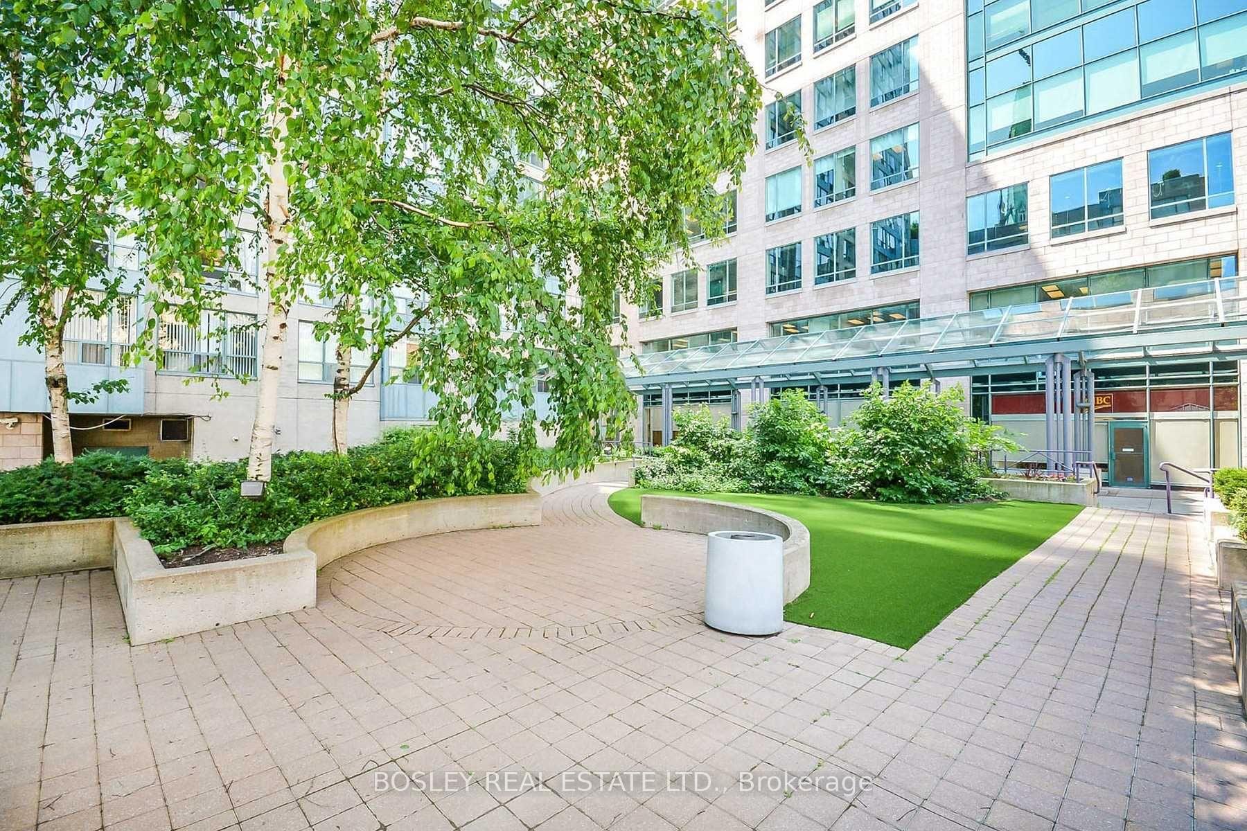 Photo 18 of Unit 310, 92 King Street E, Toronto, Church-Yonge Corridor — HOMEH