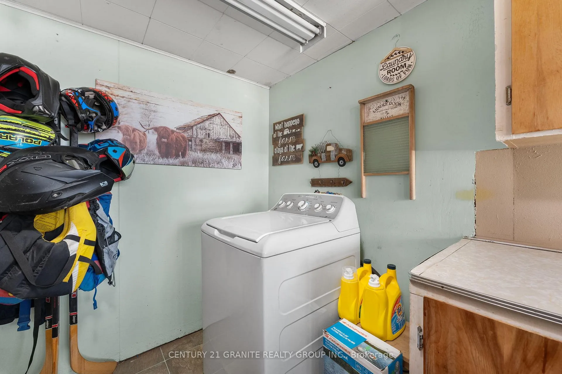 Photo 11 of 29845 Highway 28 South, Faraday — HOMEH