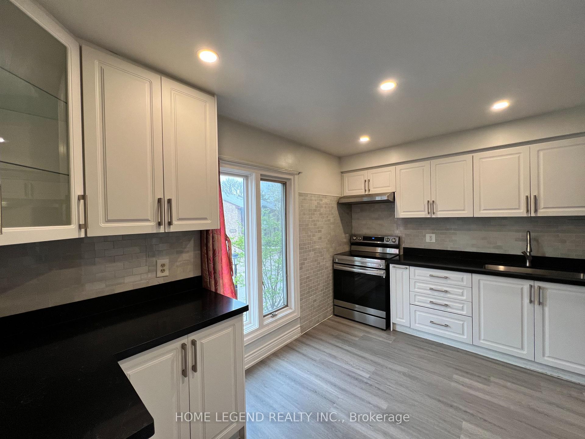Photo 3 of Unit 38, 100 Burrows Hall Boulevard, Scarborough, Malvern — HOMEH