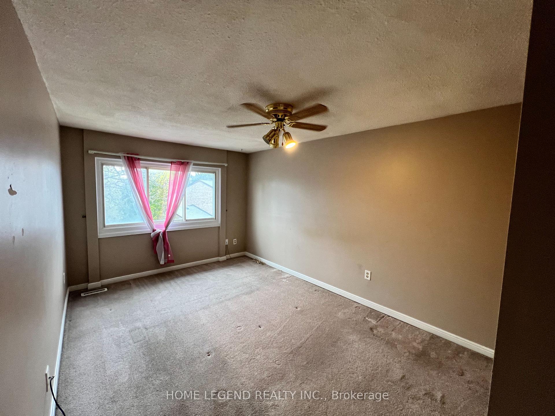 Photo 11 of Unit 38, 100 Burrows Hall Boulevard, Scarborough, Malvern — HOMEH