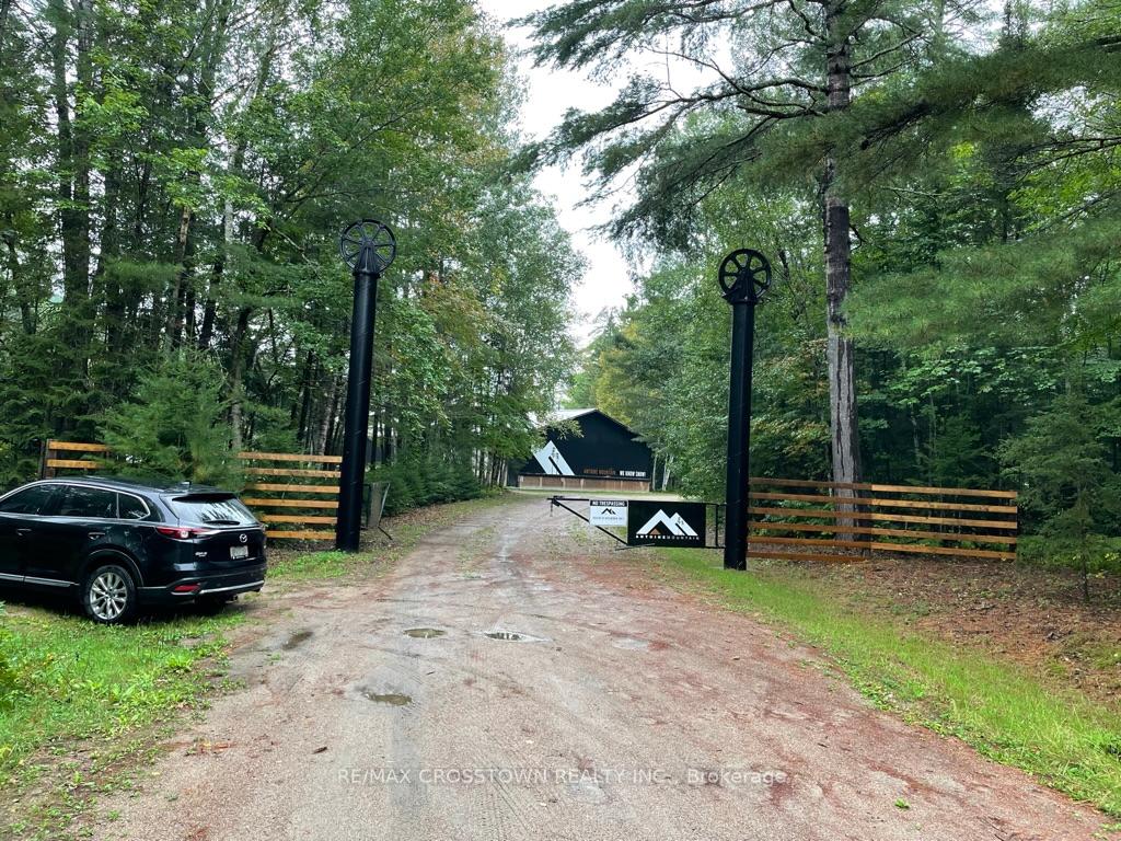 Photo 5 of 7 Mount Antoine Road, Mattawan — HOMEH